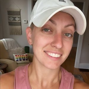 Meet your Posher, Brooke